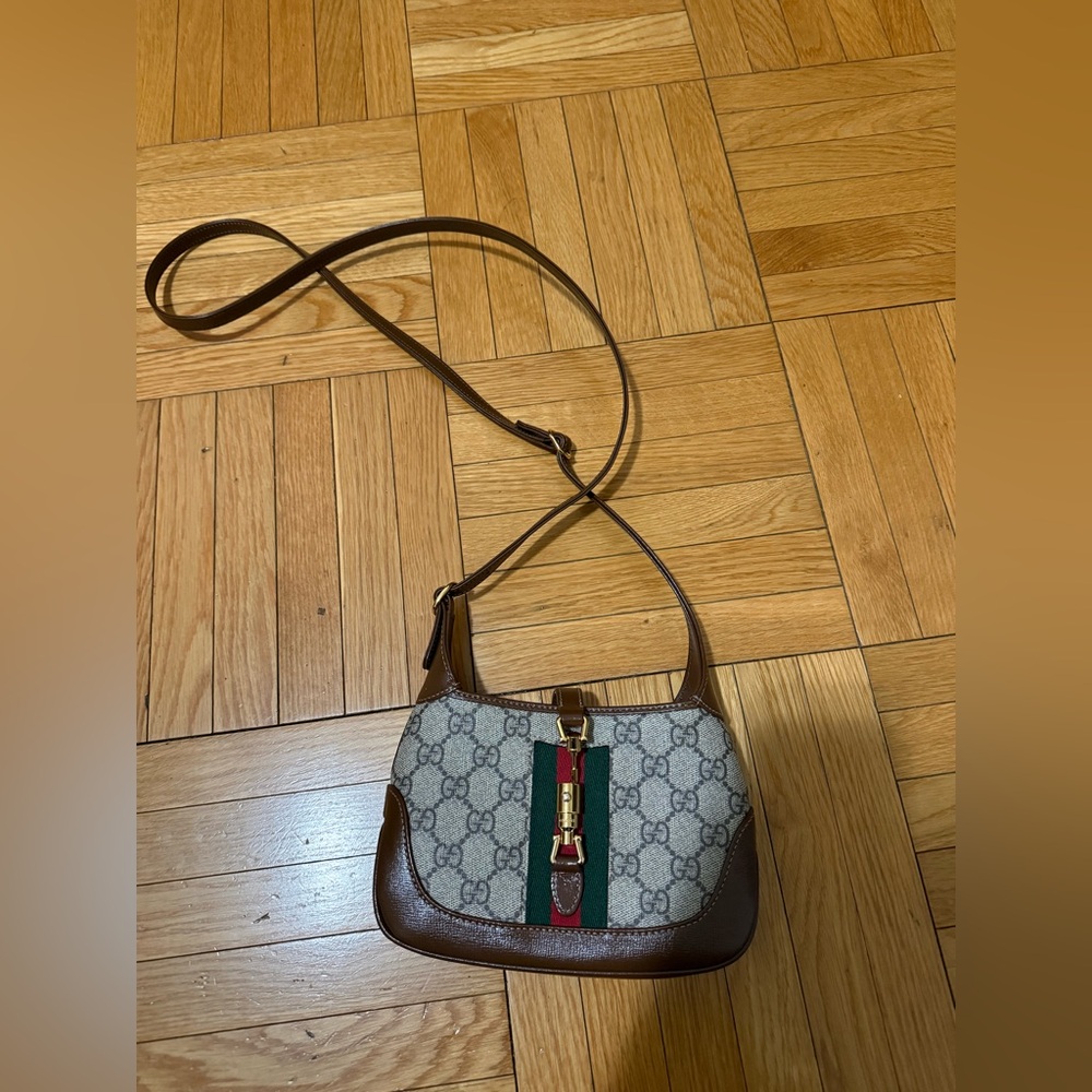 Authentic Gucci Mini Jackie 1961 Hobo Bag in Beige Excellent Condition - Picture 15 of 16
